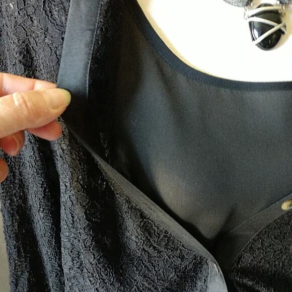 Mimi Maternity Black Lace Blouse w/ attached Tank size Large - Picture 2 of 8